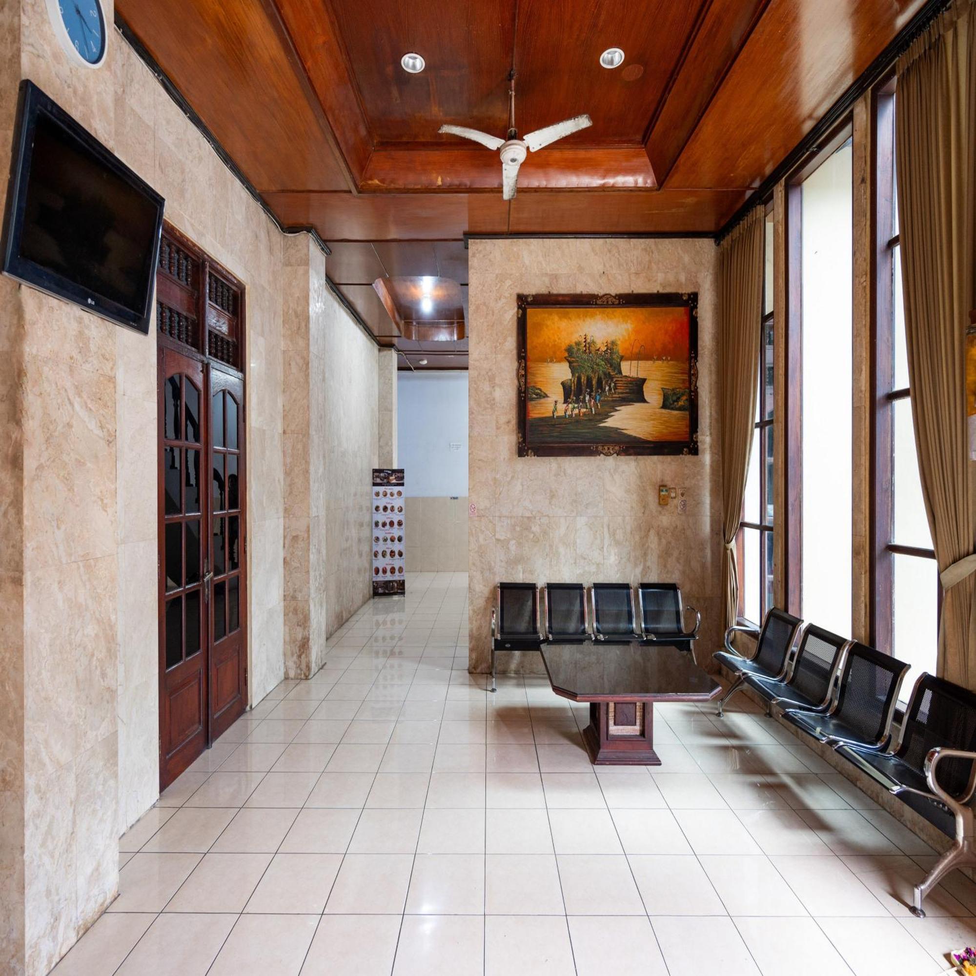 Hotel Dewata Indah Denpasar Mitra Reddoorz Esterno foto